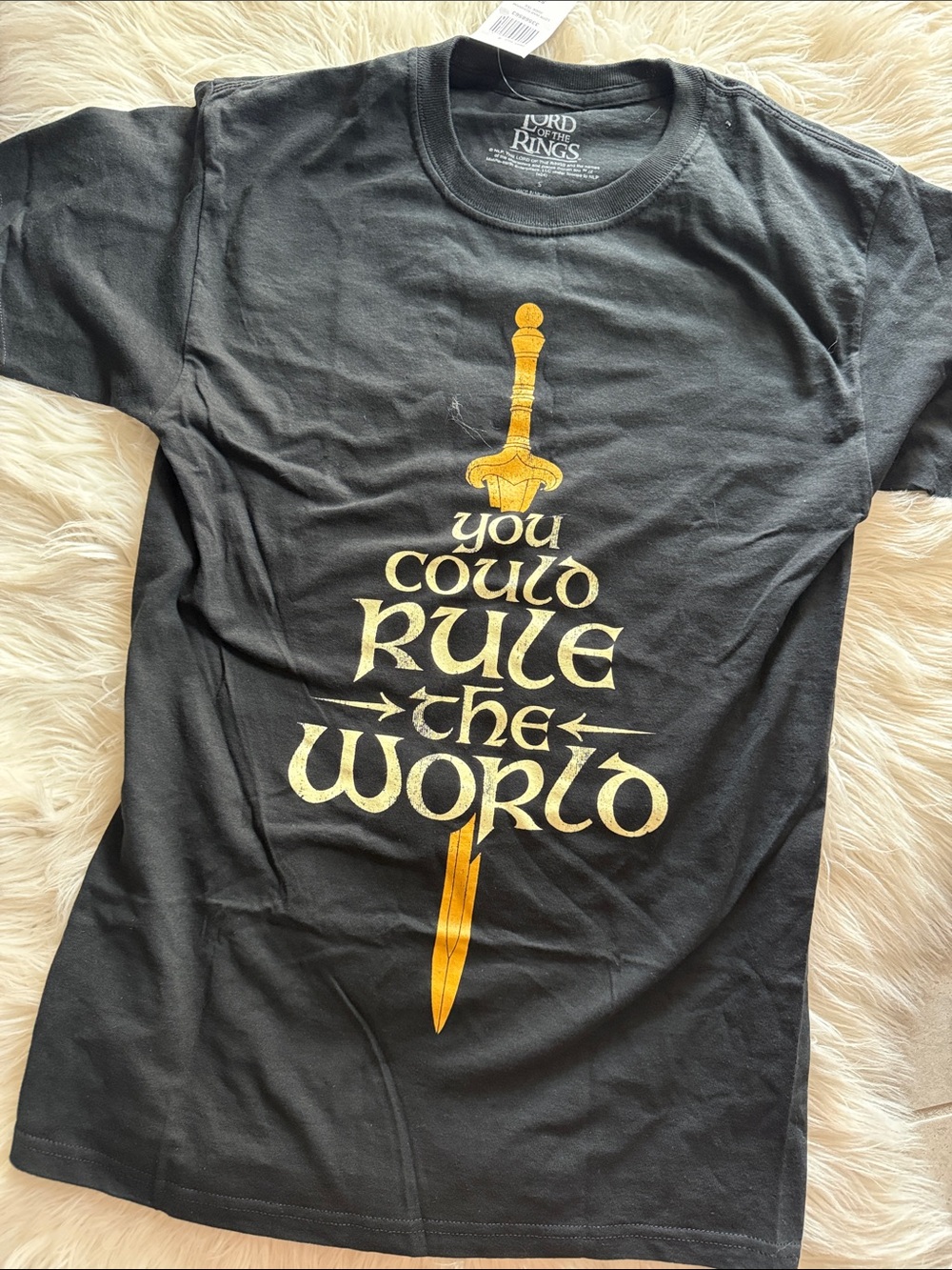 🗡️LORD OF THE RINGS GRAPHIC TEE🗡️
